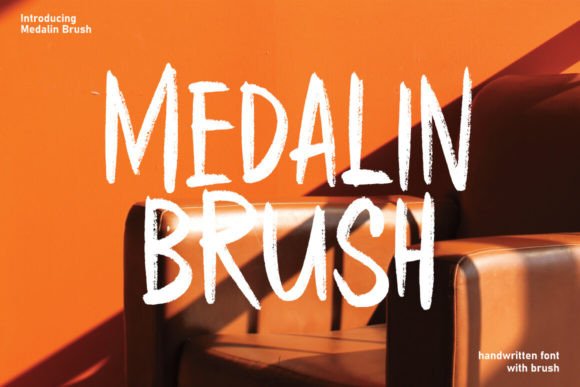 Medalin Brush: A Signature Font for Modern Web Design